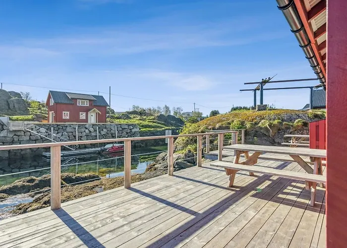 Waterfront Twin Cabin
